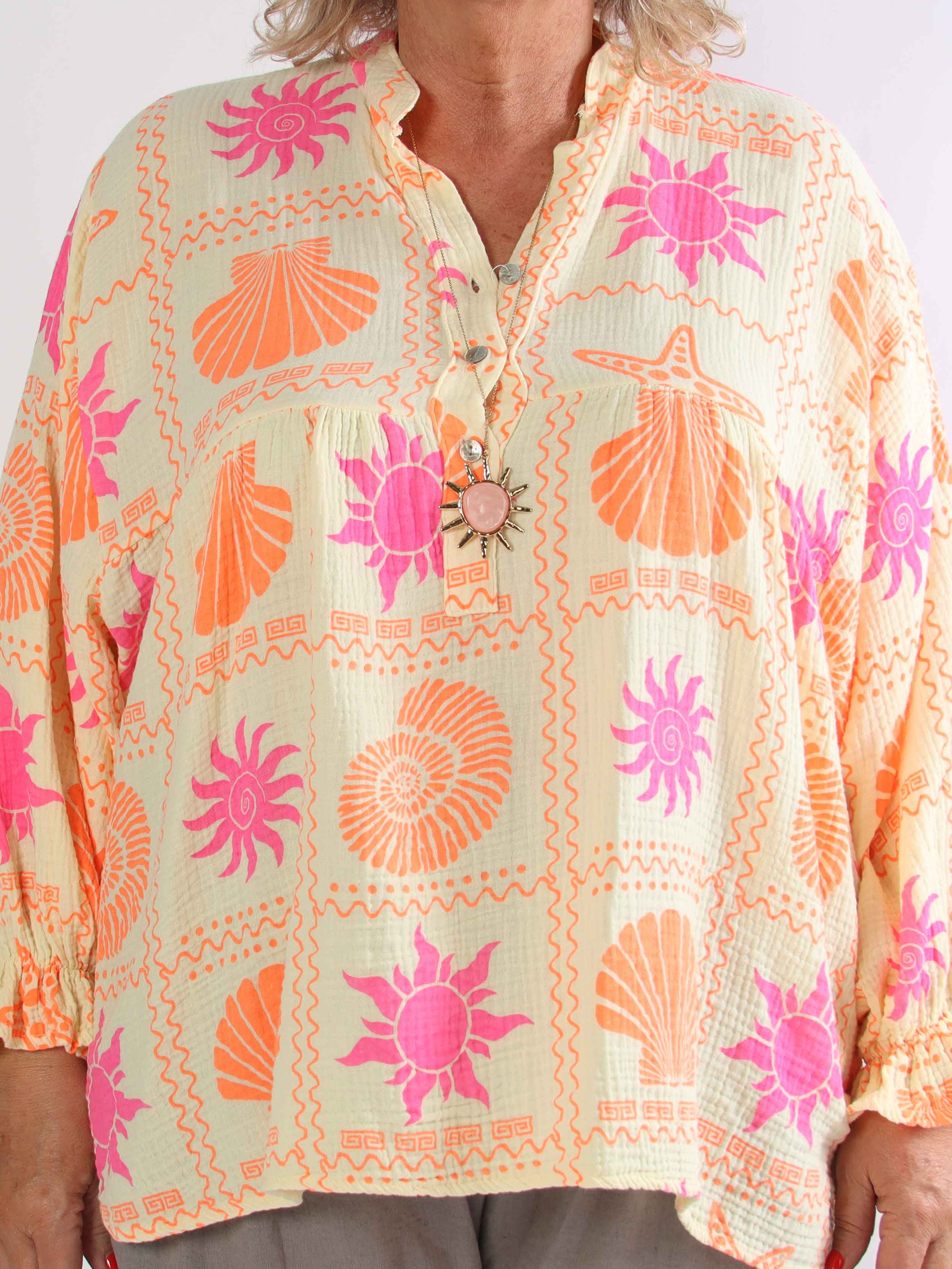 Diva - Mønstret plus size tunikaskjorte i blødt bomuldsbæk-og-bølge-stof